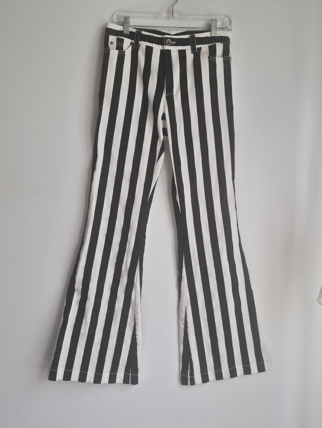 Rare Alice & Olivia Stacey Bendet Black White Stripe High Waist Flare Pants 8